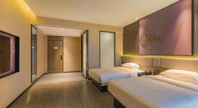 Bed in IU Hotel Chongqing Airport T3 Terminal