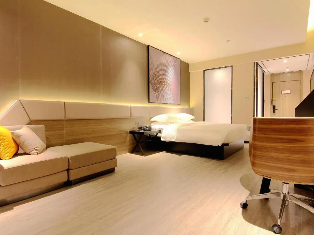 Bed in IU Hotel Chongqing Airport T3 Terminal