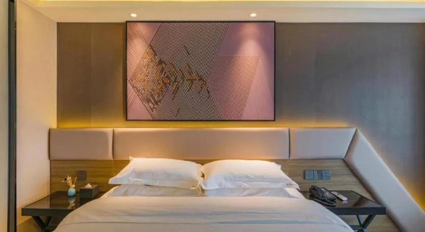 Bed in IU Hotel Chongqing Airport T3 Terminal