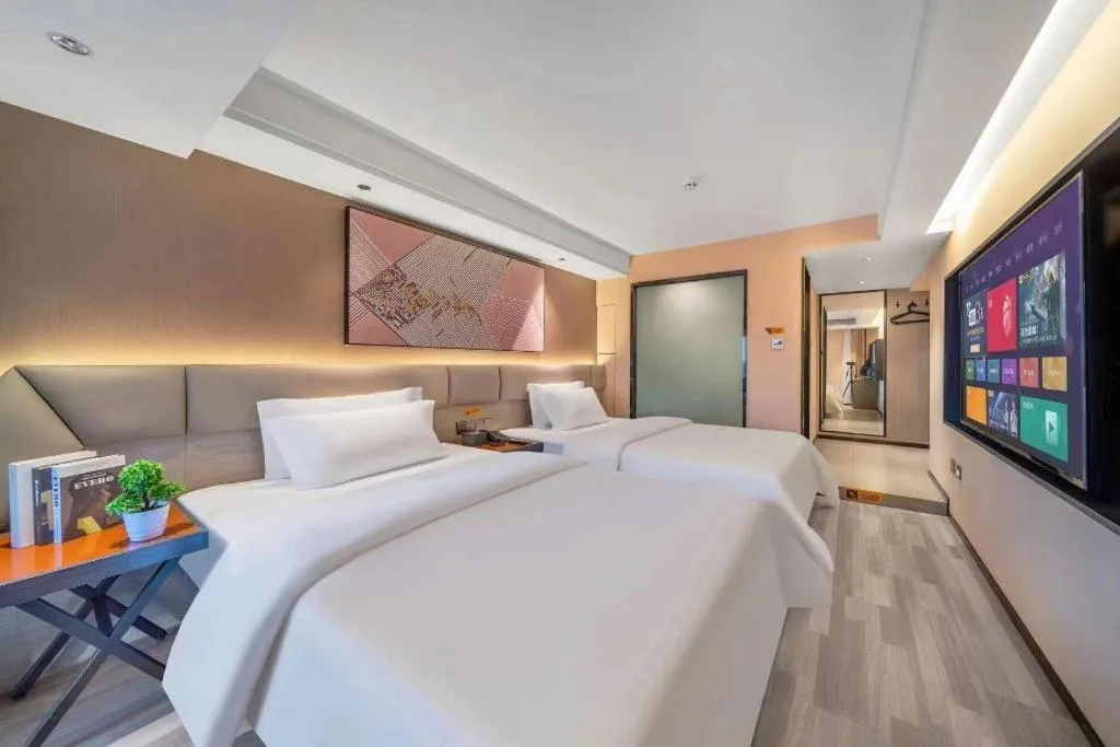 Bed in IU Hotel Chongqing Airport T3 Terminal