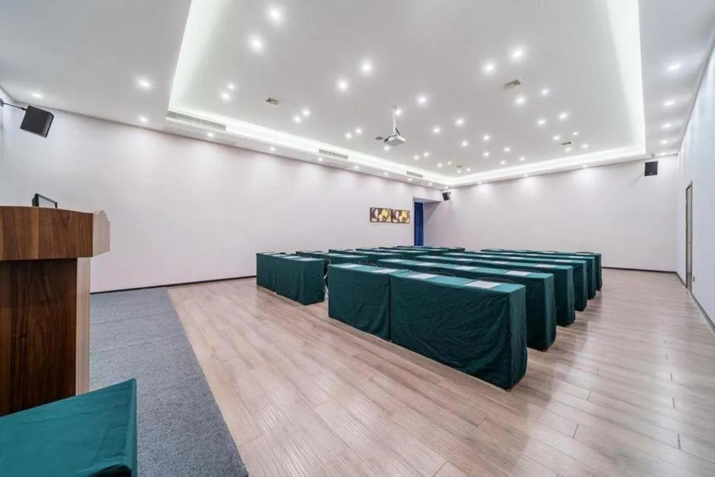 IU Hotel Chongqing Airport T3 Terminal