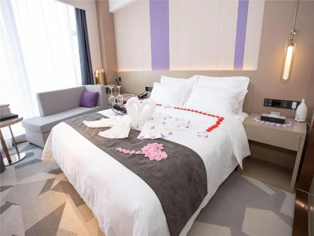 Bed in Lavande Hotel Huazhou Beijing Road