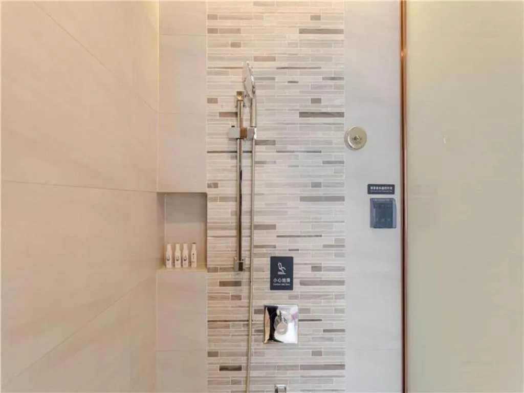 Lavande Hotel Huazhou Beijing Road