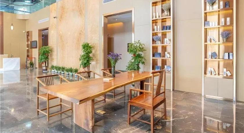 Lavande Hotel Huazhou Beijing Road