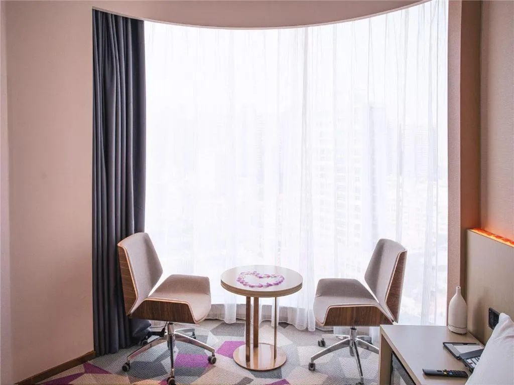 Lavande Hotel Huazhou Beijing Road