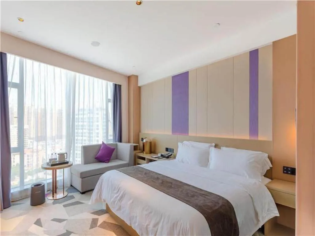 Bed in Lavande Hotel Huazhou Beijing Road