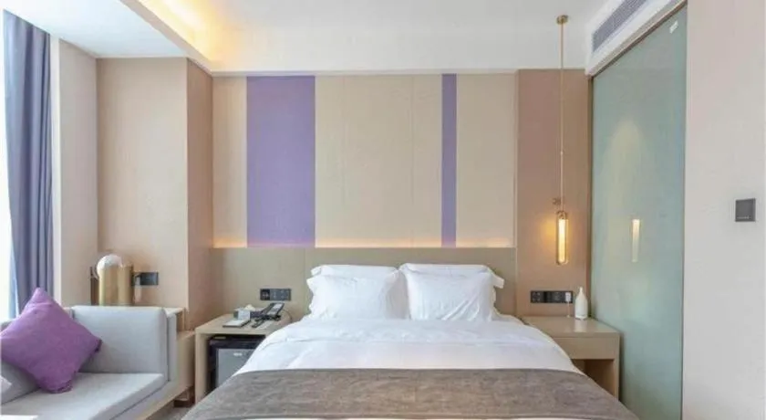 Bed in Lavande Hotel Huazhou Beijing Road