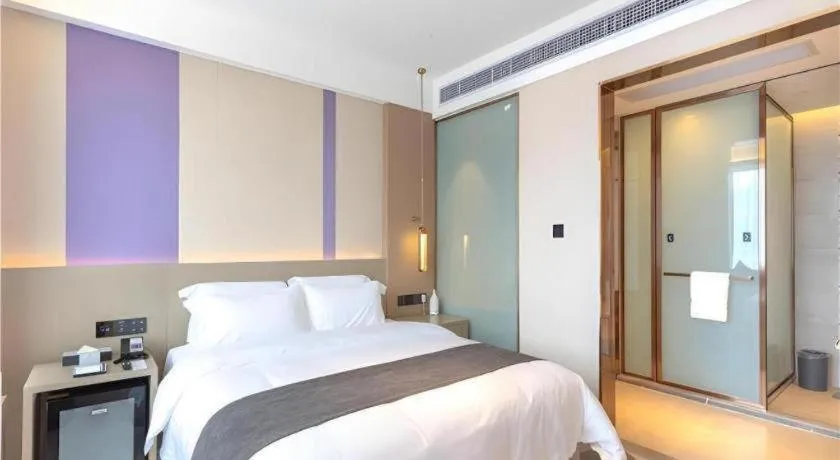 Bed in Lavande Hotel Huazhou Beijing Road