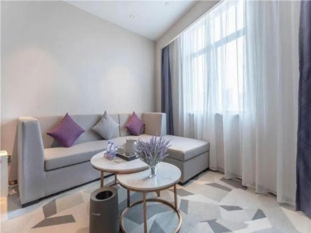 Lavande Hotel Huazhou Beijing Road