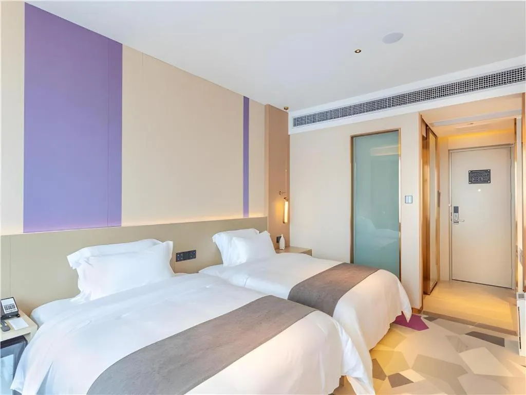 Bed in Lavande Hotel Huazhou Beijing Road