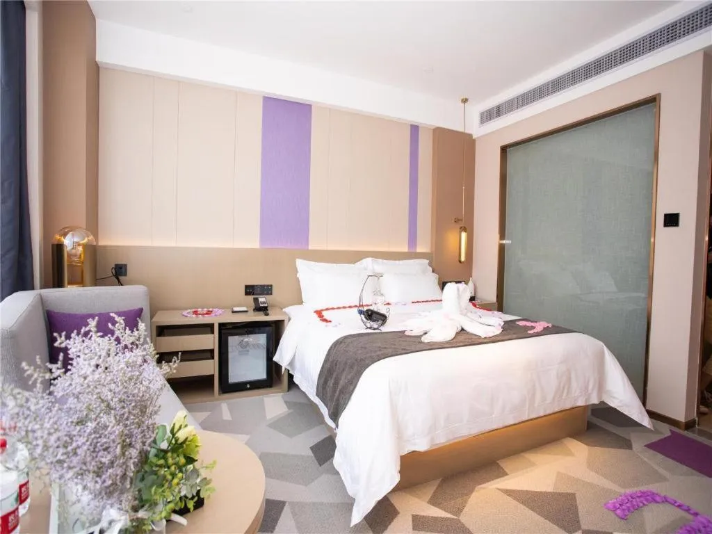 Bed in Lavande Hotel Huazhou Beijing Road