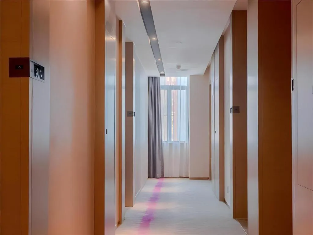 Lavande Hotel Huazhou Beijing Road