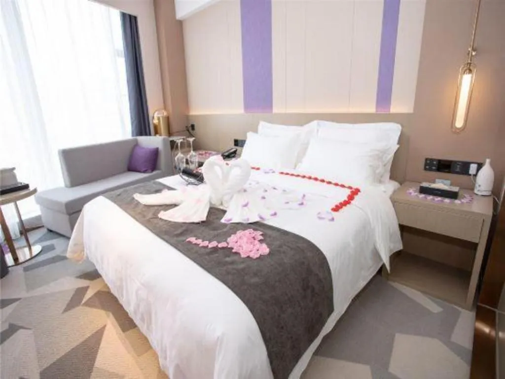 Bed in Lavande Hotel Huazhou Beijing Road