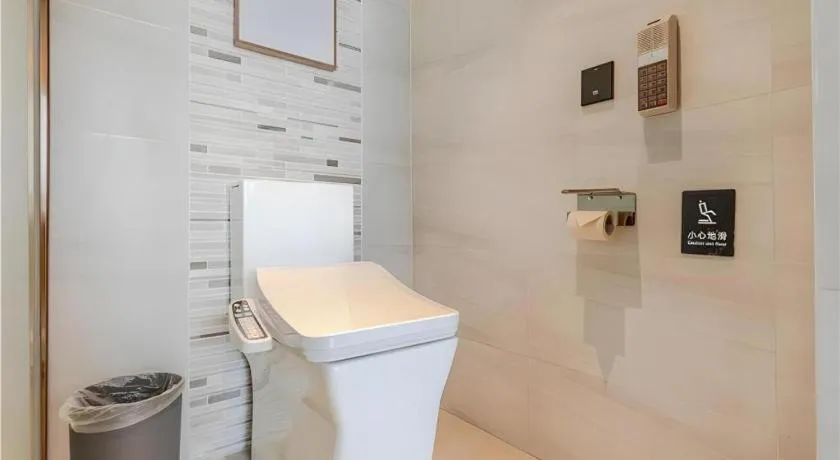 Lavande Hotel Huazhou Beijing Road