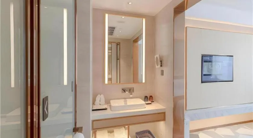 Lavande Hotel Huazhou Beijing Road