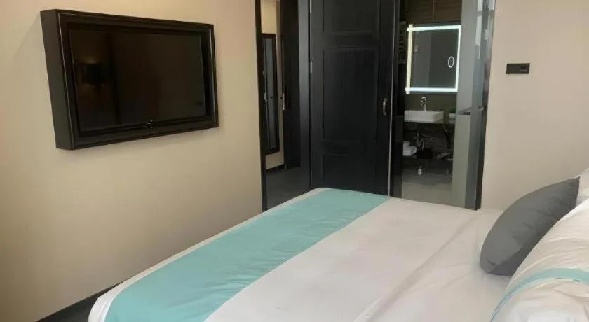 Bed in Xana Lite Hotelle Tianjin Huaming Binhai International Airport