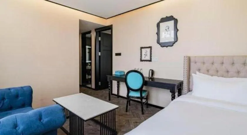 Bed in Xana Lite Hotelle Tianjin Huaming Binhai International Airport