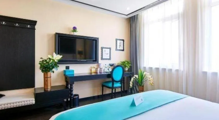 Bed in Xana Lite Hotelle Tianjin Huaming Binhai International Airport