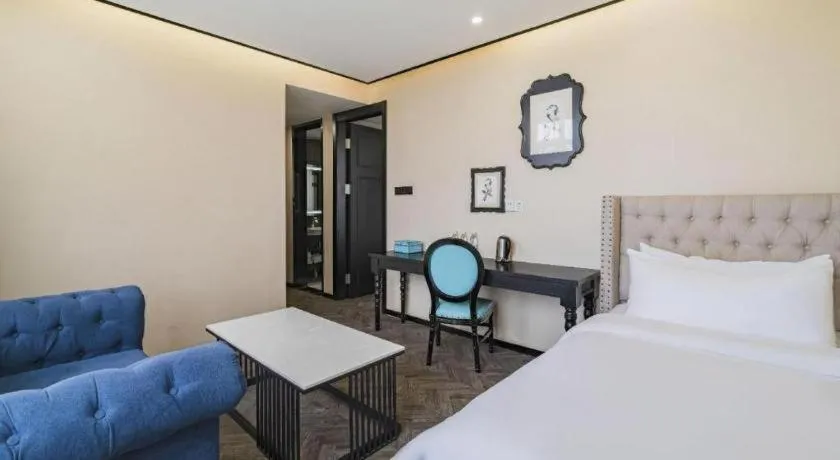 Bed in Xana Lite Hotelle Tianjin Huaming Binhai International Airport