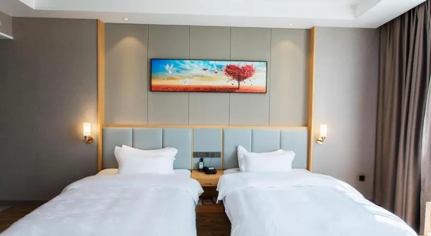 Bed in GreenTree Eastern Hotel Yunnan Shangri-La Yangtang Road