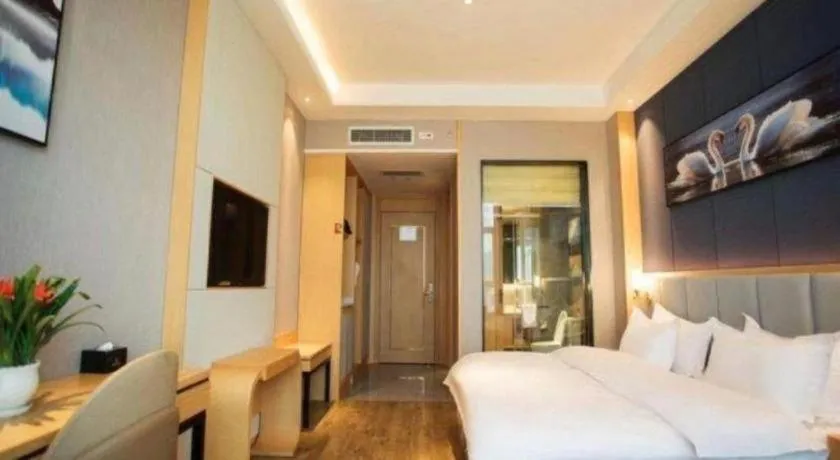 Bed in GreenTree Eastern Hotel Yunnan Shangri-La Yangtang Road