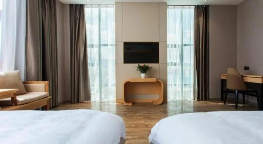 Bed in GreenTree Eastern Hotel Yunnan Shangri-La Yangtang Road