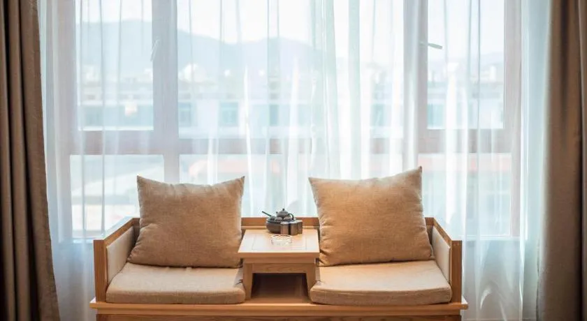 GreenTree Eastern Hotel Yunnan Shangri-La Yangtang Road