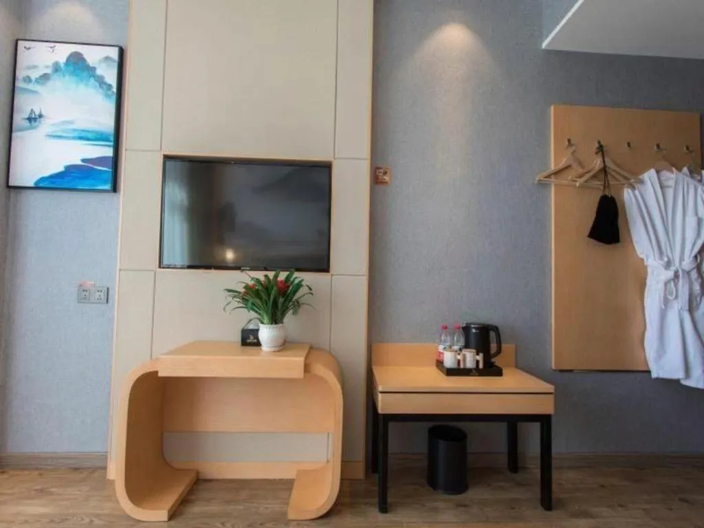 GreenTree Eastern Hotel Yunnan Shangri-La Yangtang Road