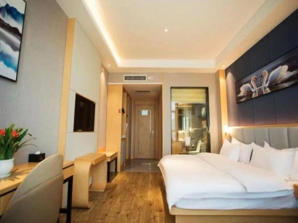 Bed in GreenTree Eastern Hotel Yunnan Shangri-La Yangtang Road