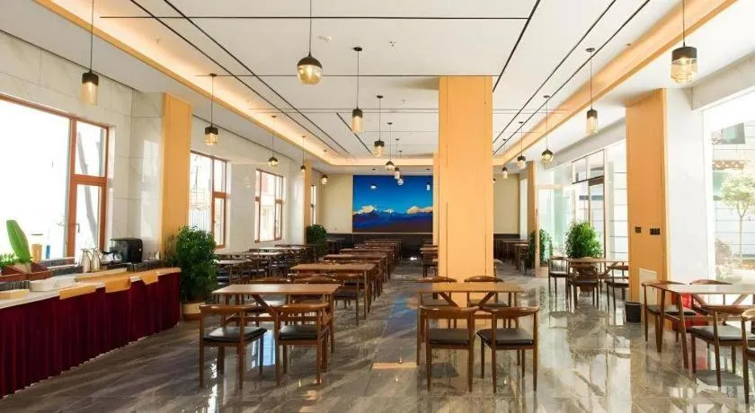 GreenTree Eastern Hotel Yunnan Shangri-La Yangtang Road