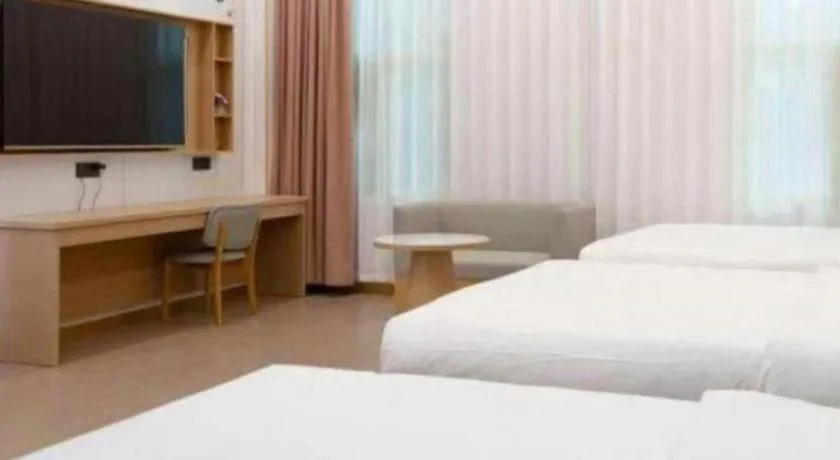 Bed in Shell Hotel Nanyang High-Speed Railway Station Jiangying Airport Huayaocheng