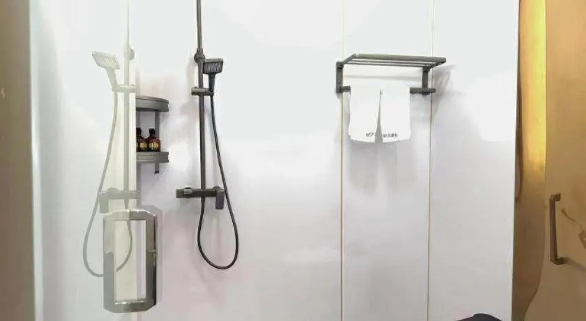 Shell Hotel Nanyang High-Speed Railway Station Jiangying Airport Huayaocheng