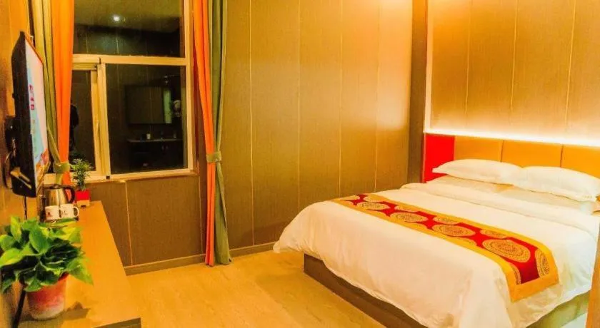 Bed in Shell Hotel Nanyang High-Speed Railway Station Jiangying Airport Huayaocheng