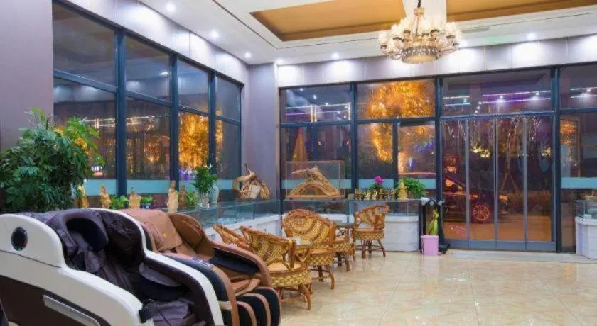 Shell Hotel Nanyang High-Speed Railway Station Jiangying Airport Huayaocheng