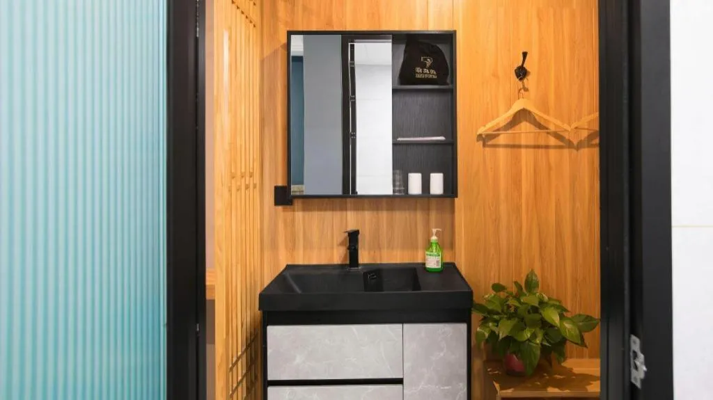 Shell Hotel Nanyang High-Speed Railway Station Jiangying Airport Huayaocheng