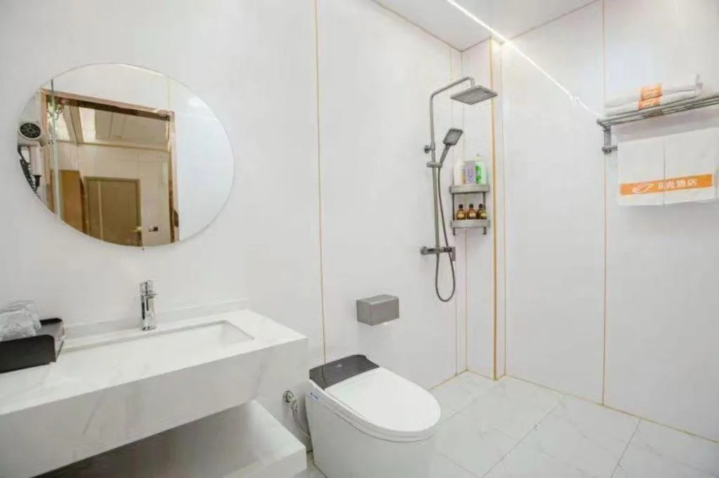 Shell Hotel Nanyang High-Speed Railway Station Jiangying Airport Huayaocheng