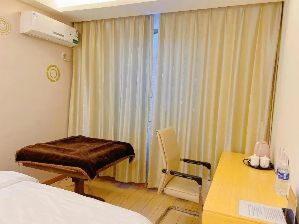 Shell Hotel Beijing Fangshan District Chengguan Metro Station