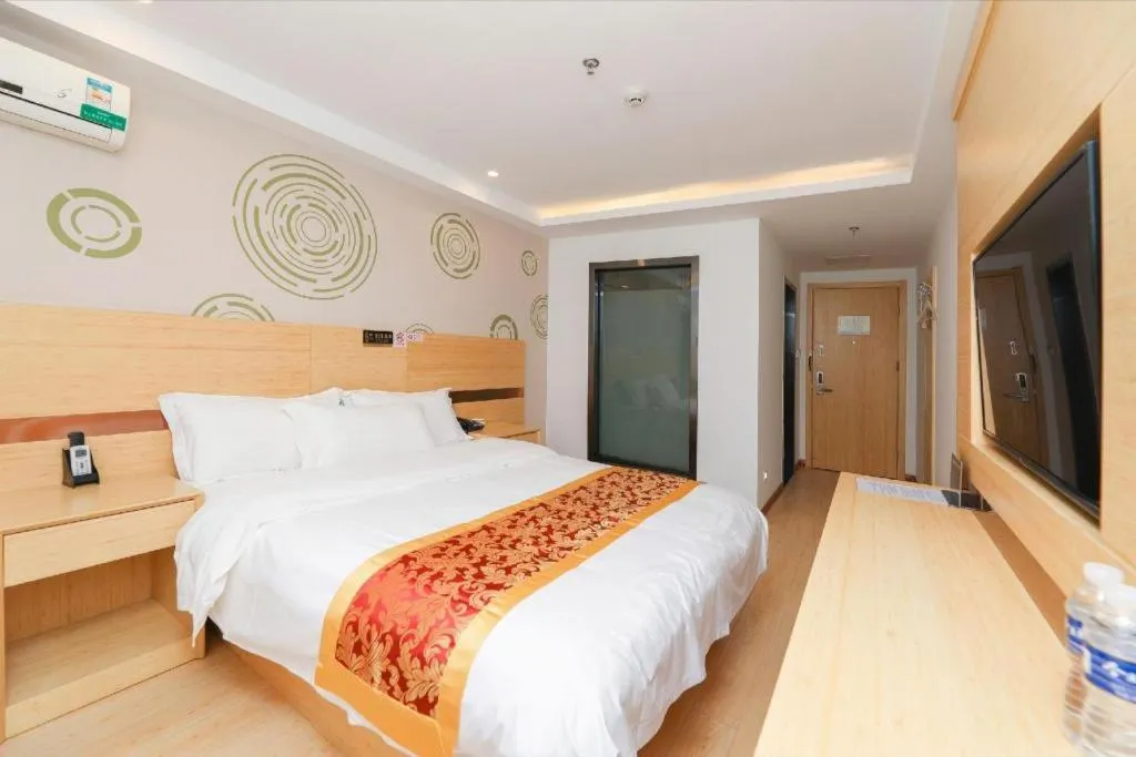 Bed in Shell Hotel Beijing Fangshan District Chengguan Metro Station