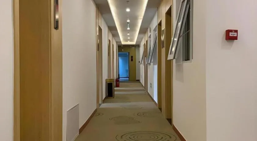 Shell Hotel Beijing Fangshan District Chengguan Metro Station