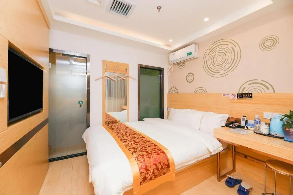 Bed in Shell Hotel Beijing Fangshan District Chengguan Metro Station