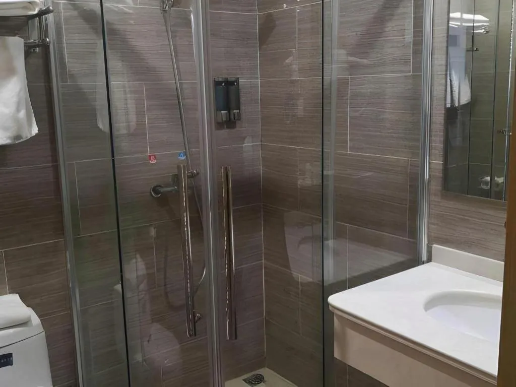 GreenTree Inn Express Shanghai Baoshan District Youyi Road Metro Station