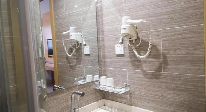 GreenTree Inn Express Shanghai Baoshan District Youyi Road Metro Station