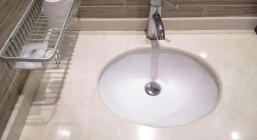 GreenTree Inn Express Shanghai Baoshan District Youyi Road Metro Station