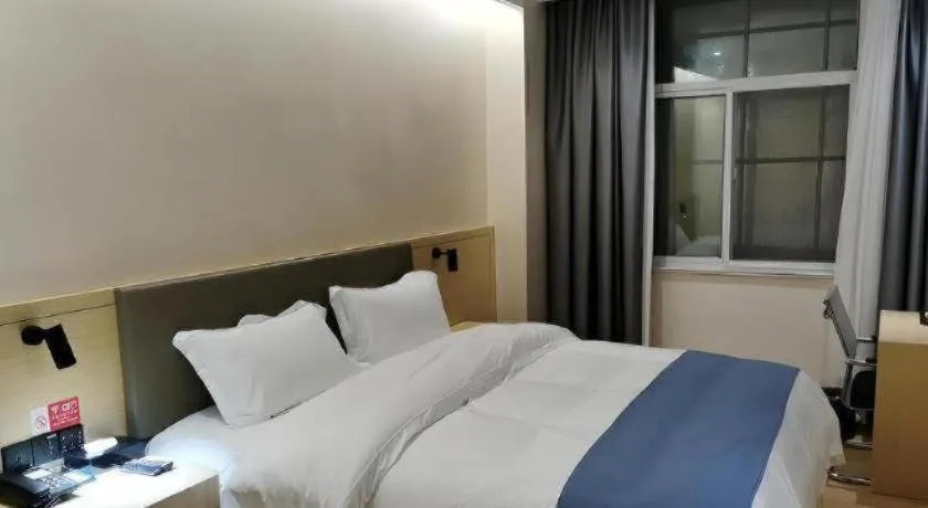 Bed in Shell Hotel Chuzhou Economic Development Zone Internation Shangcheng