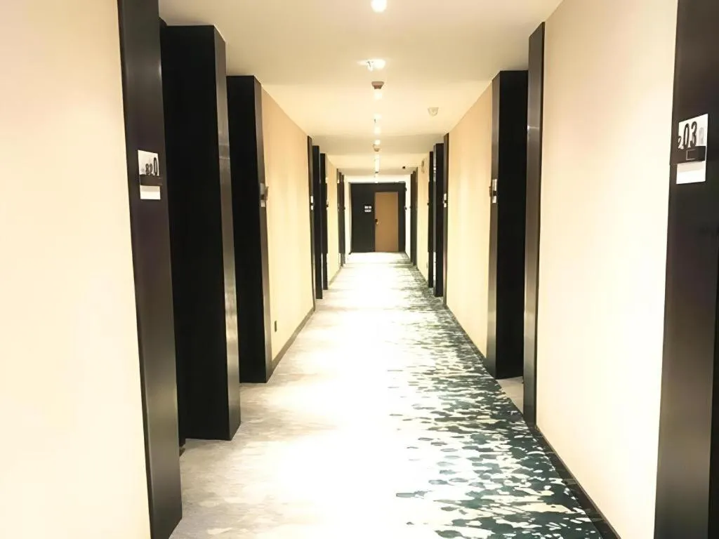 GreenTree Inn Express Yingtan Yujiang Railway Station