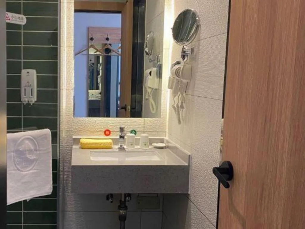 GreenTree Inn Express Beijing Fangshan District Doudian Road Jin Yuan