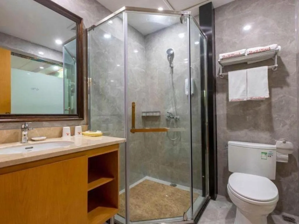 Shell Hotel Changzhou North Railway Station Global Harbor Metro Station