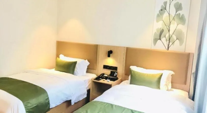 Bed in GreenTree Inn Express Guangxi Nanning Mingyang Avenue Nanning Airport