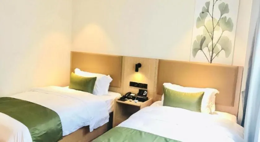 Bed in GreenTree Inn Express Guangxi Nanning Mingyang Avenue Nanning Airport