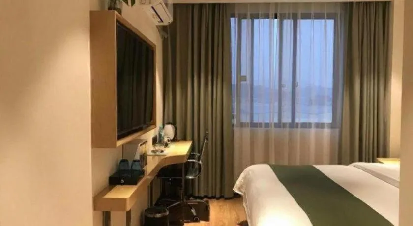 Bed in GreenTree Inn Express Guangxi Nanning Mingyang Avenue Nanning Airport